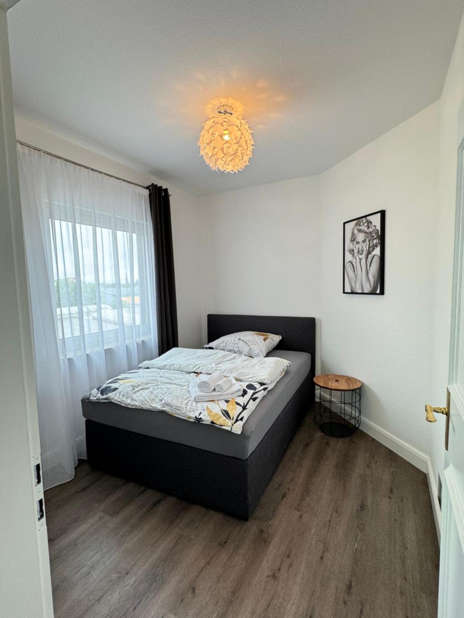 220 Qm Penthouse Wohnung Mit Fahrstuhl - Ohne Spa 曼海姆 外观 照片